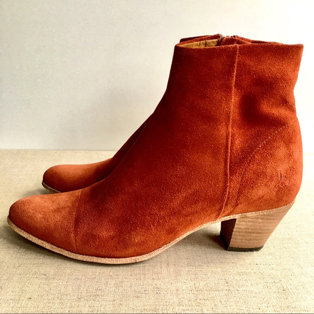 Fluevog Women US 10.5 Rust Suede Block Heel Bootie
